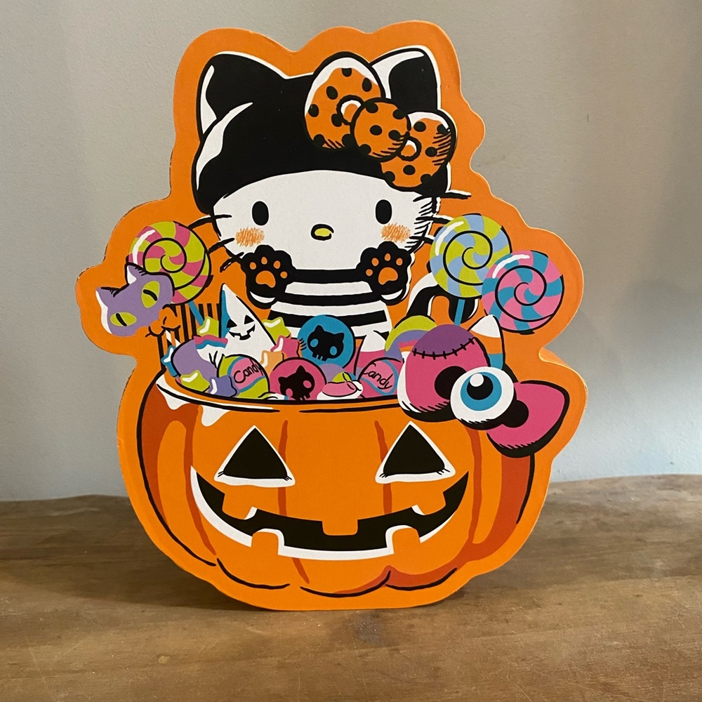 Hello Kitty Halloween Wooden Plaque